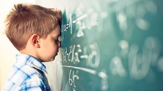 انواع اختلالات یادگیری در کودکان