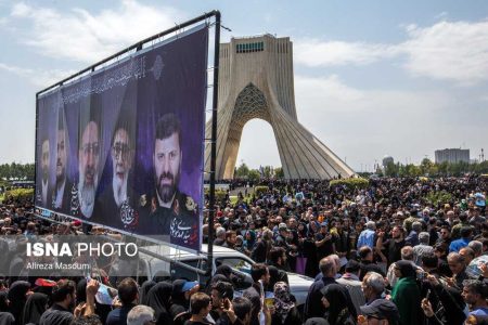 پایان محدودیت های ترافیکی مراسم تشییع آیت الله رییسی در تهران/ تردد روان در معابر پایتخت
