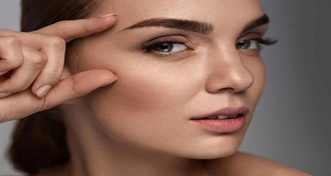 فرق کاشت ابرو و اکستنشن ابرو